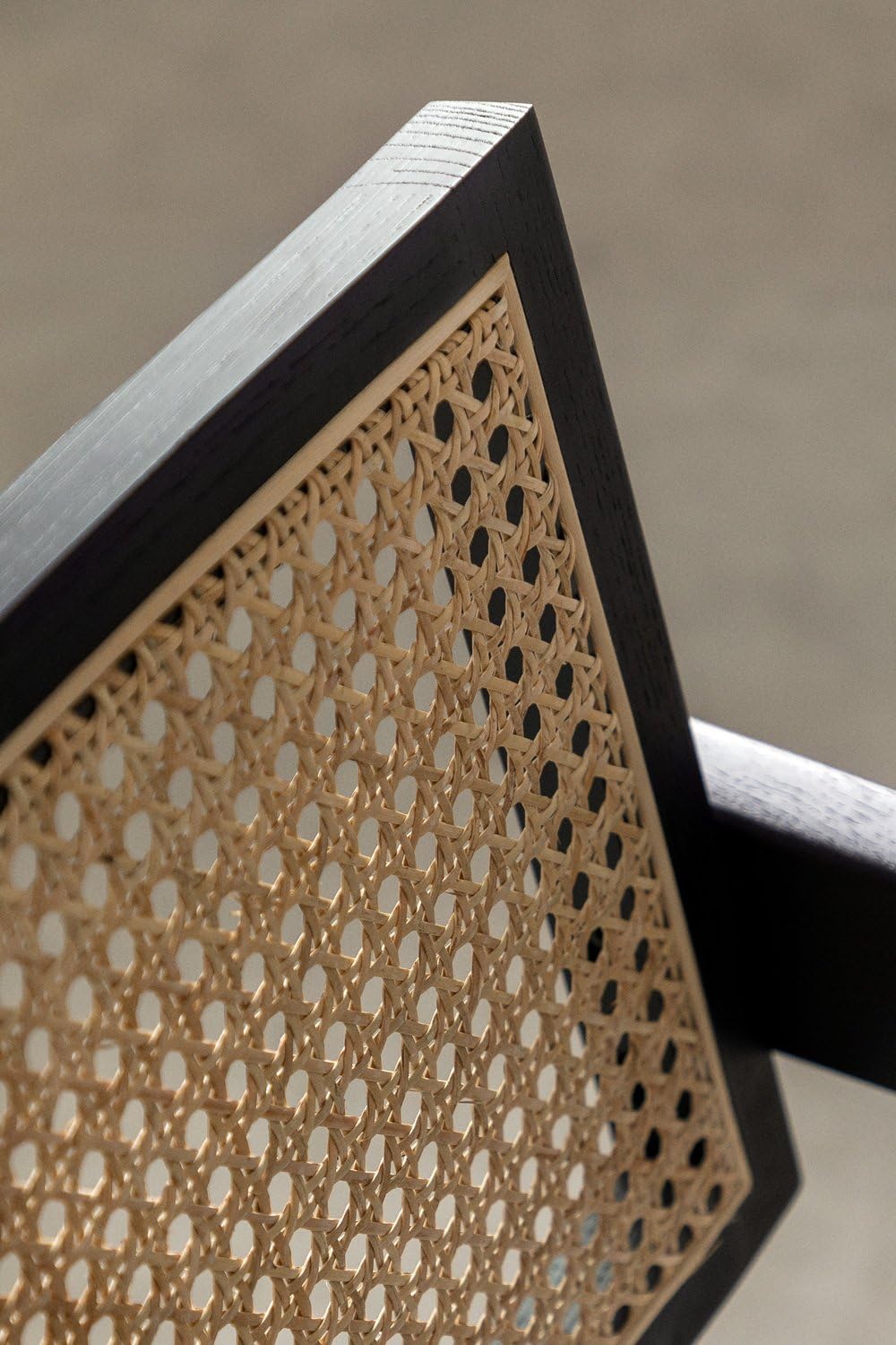 Krzesło Tapicerowane do Jadalni z Drewna Jesionowego, Podłokietniki Rattan, Nowoczesny Design - Stylowe Krzesło Vintage