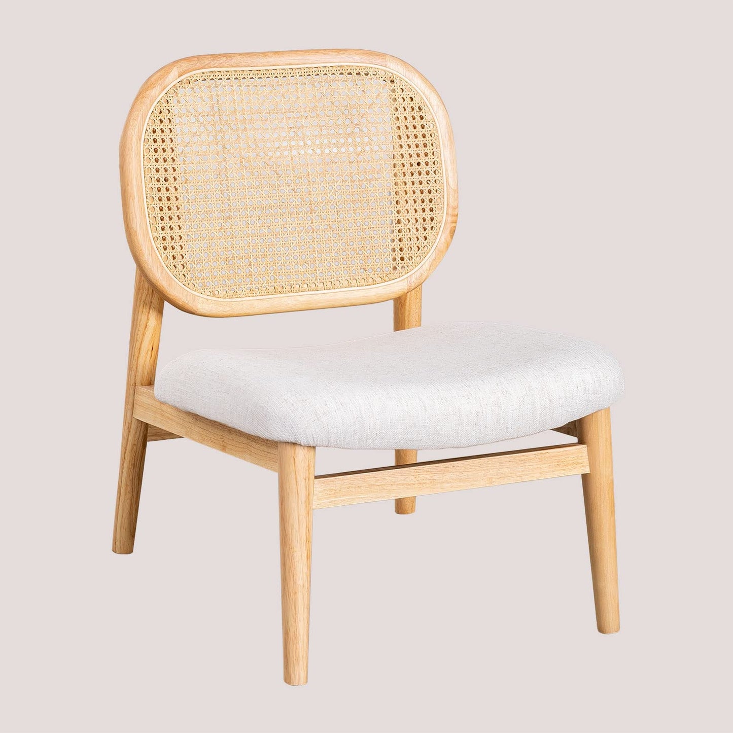 Drewniany fotel wypoczynkowy z rattanowym oparciem i tapicerowanym siedziskiem - fotel z gumowego drewna – vintage siedzisko 76 cm