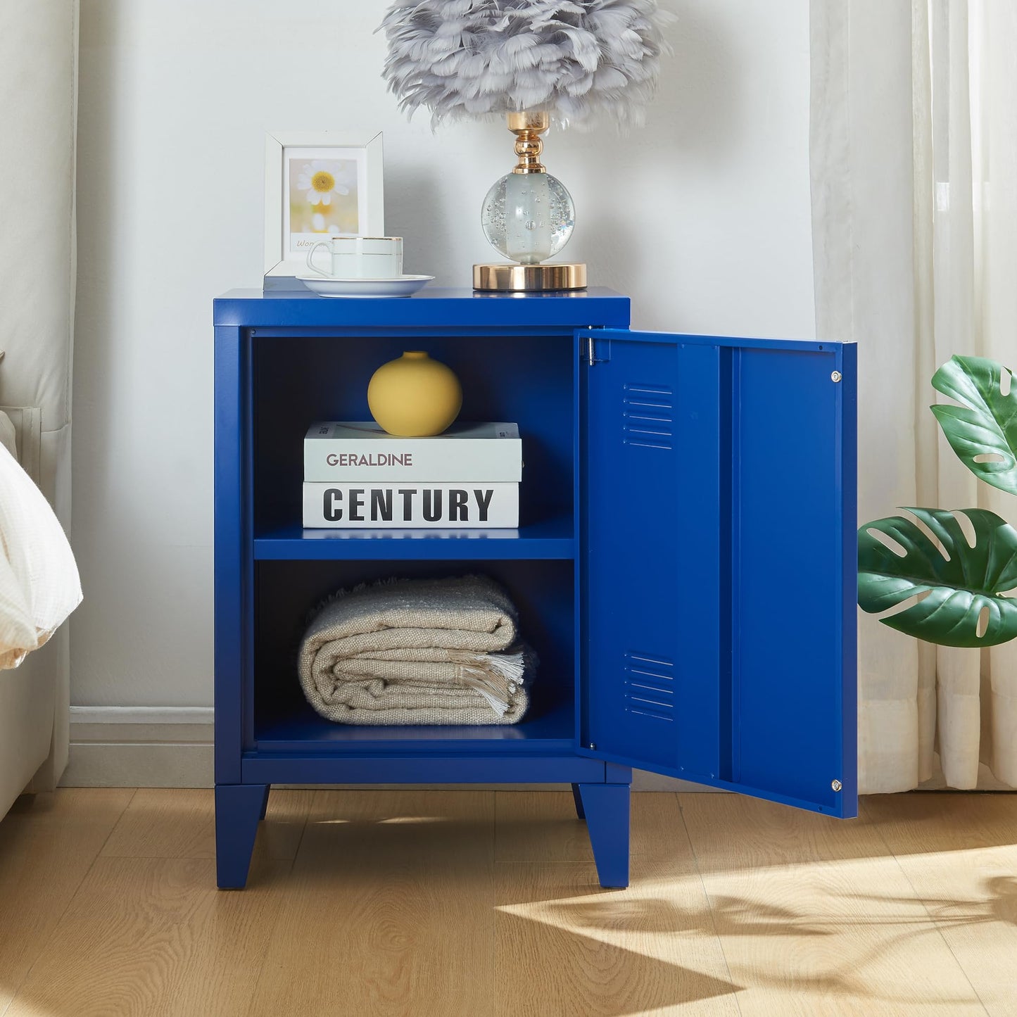 Metalowa szafka nocna niebieska z drzwiami, 57x40x30 cm – szafka biurowa i mebel do sypialni